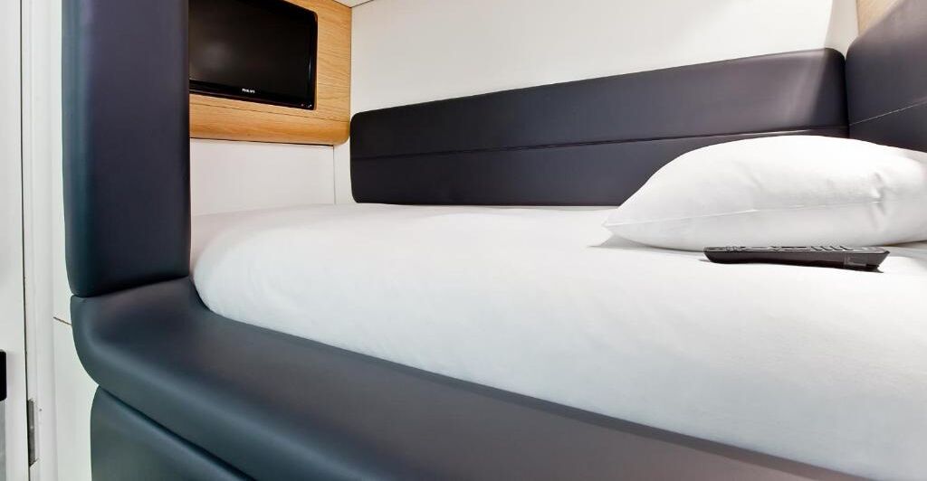 1 bedroom, hypo-allergenic bedding, desk, iron/ironing board