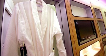 Ducha, cabezal de ducha tipo lluvia, artículos de tocador gratuitos