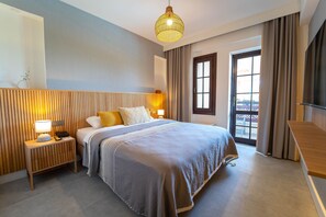 Standard-Doppelzimmer | Hochwertige Bettwaren, Minibar, Zimmersafe, schallisolierte Zimmer