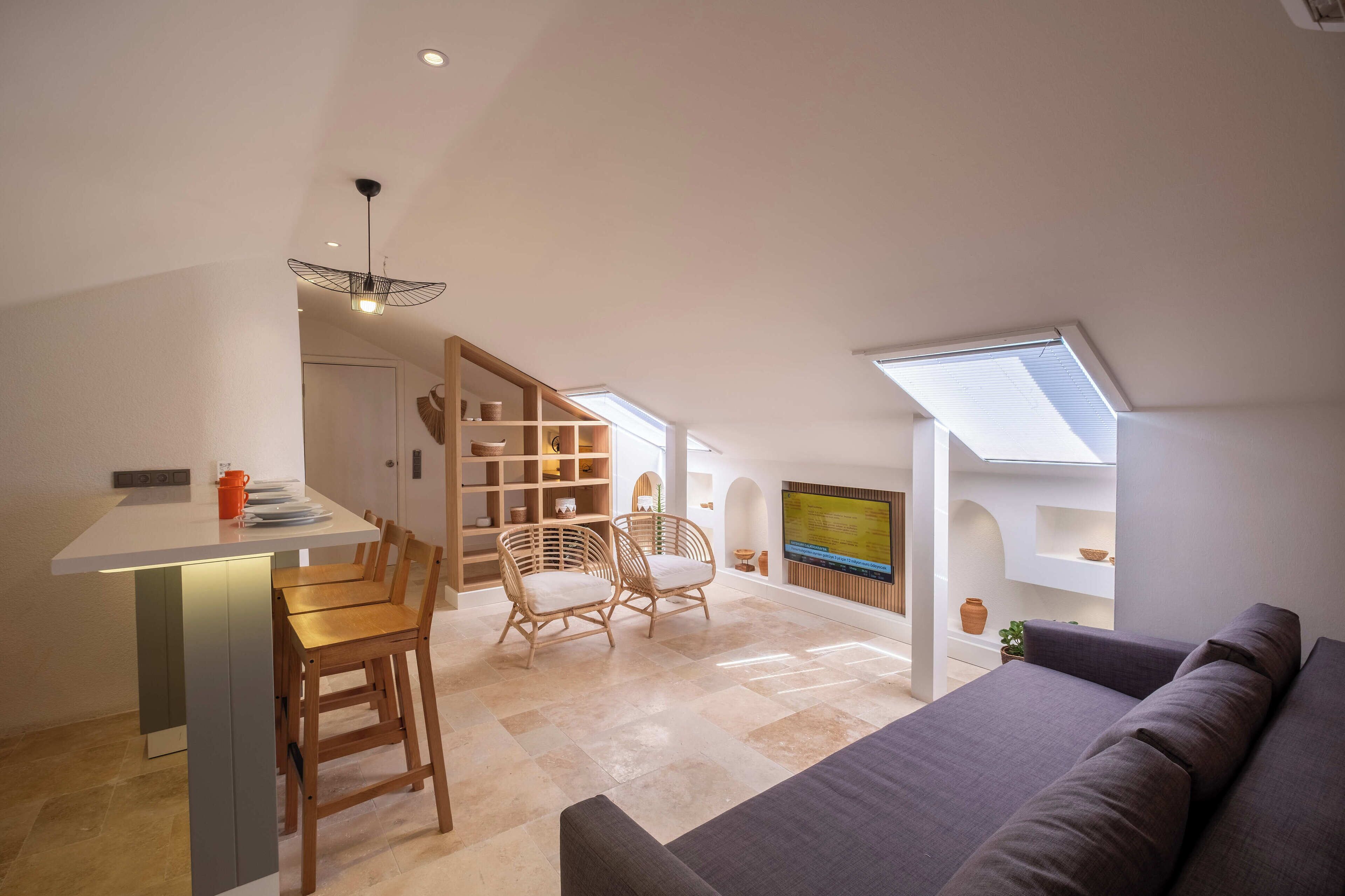 comfort loft | living area | lcd tv