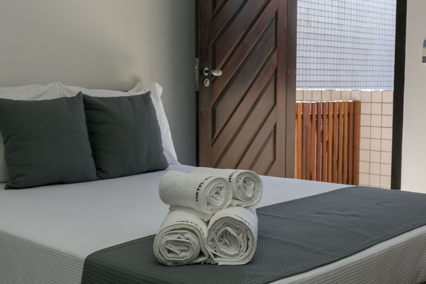 deluxe triple room | 1 bedroom, minibar, in-room safe, free wifi