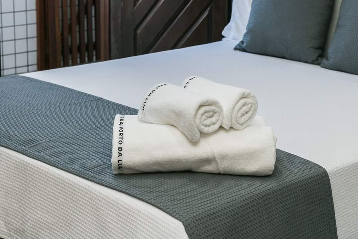 deluxe double room | 1 bedroom, minibar, in-room safe, free wifi