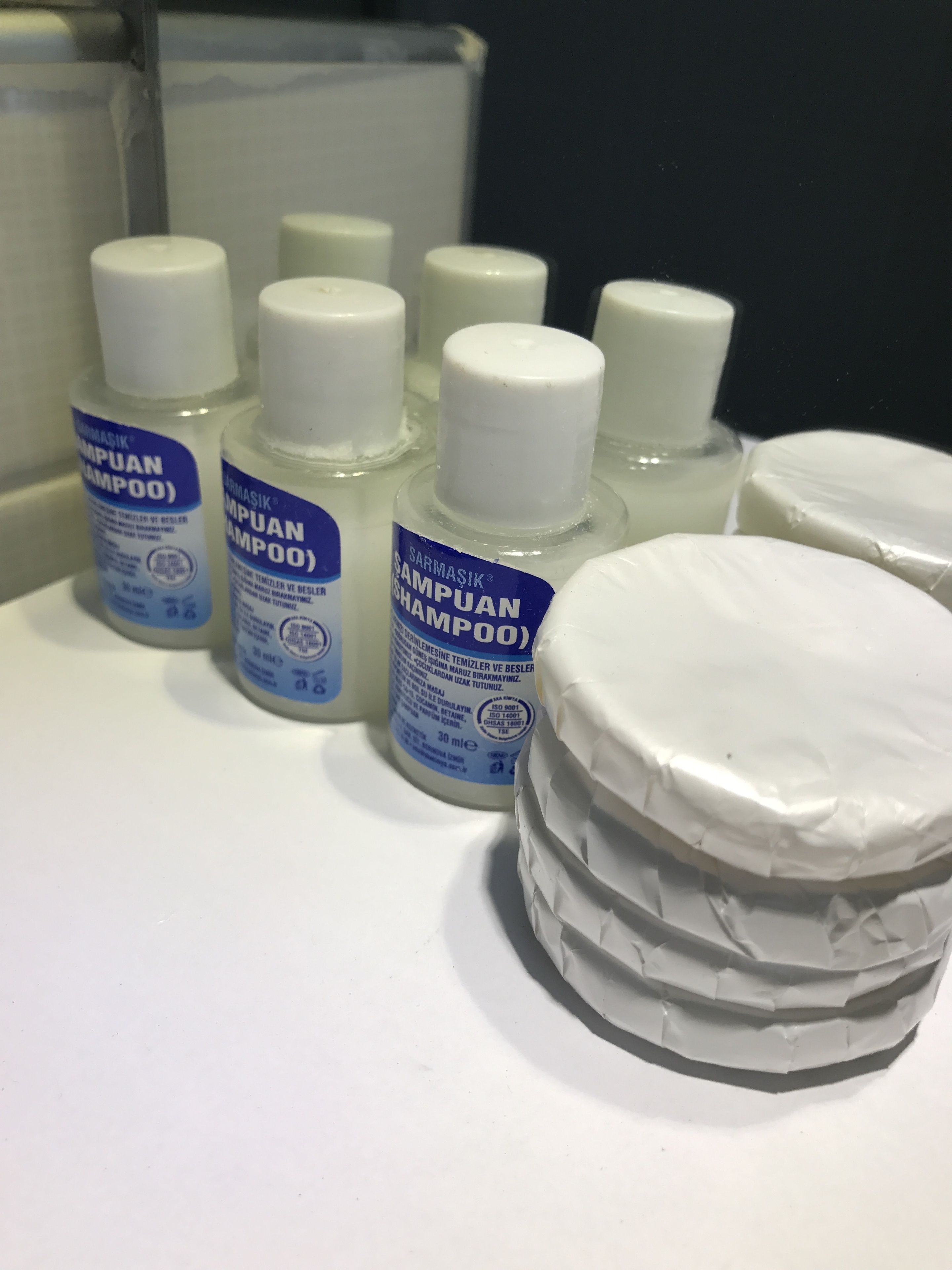 triple room | bathroom amenities | shower, free toiletries, hair dryer, towels