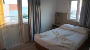 Double Room, 1 Double Bed, Balcony | Premium bedding, minibar, in-room safe, soundproofing - Hotel Marine (Ayvalik)