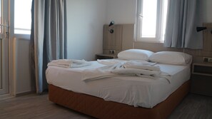 Family Room, Balcony - Hotel Marine (Ayvalik)