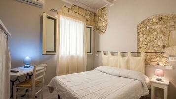 مكتب وأسرّة أطفال/رضّع وأسرّة قابلة للطي وواي فاي مجانًا