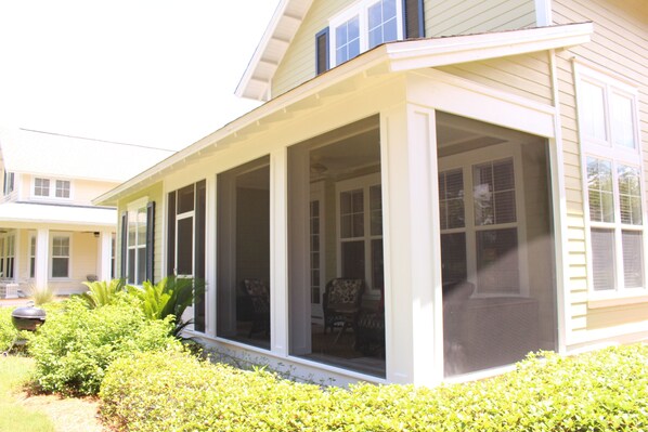 House, 3 Bedrooms | Exterior