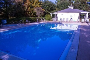 House, 3 Bedrooms | Pool