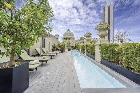 Casagrand Luxury Suites Barcelona