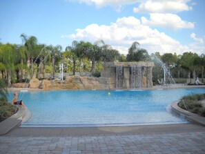 Cascada en la alberca