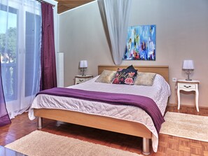 Escritorio y wifi gratis