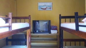 Quadruple Room | Minibar, free WiFi