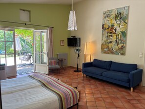 Superior Double Room, Garden Area - Le Moulin du Château (Saint-Laurent-du-Verdon)