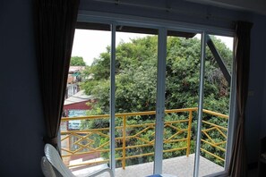 Interior - Nap Inn (Ko Pha-ngan)