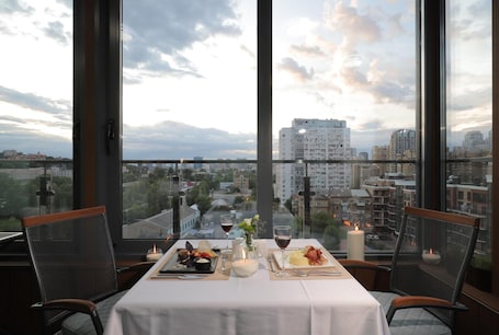 Restaurant. Raziotel Yamska Kyiv