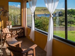 Chale da Mata | Vista do quarto