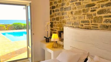 1 chambre, literie de qualité supérieure, décoration personnalisée