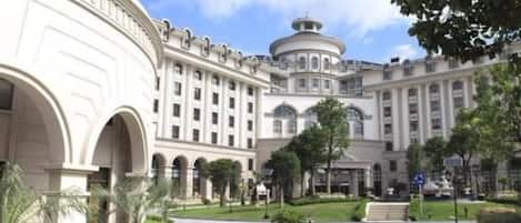 Majoituspaikan julkisivu