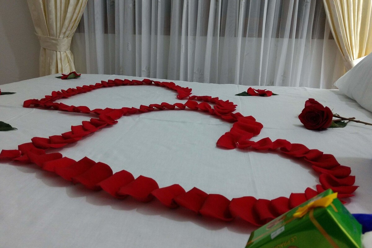 Premium bedding, individually decorated, individually furnished