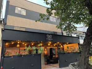 Front of property - Hotel Laureles de Aburra Medellin (Medellín)