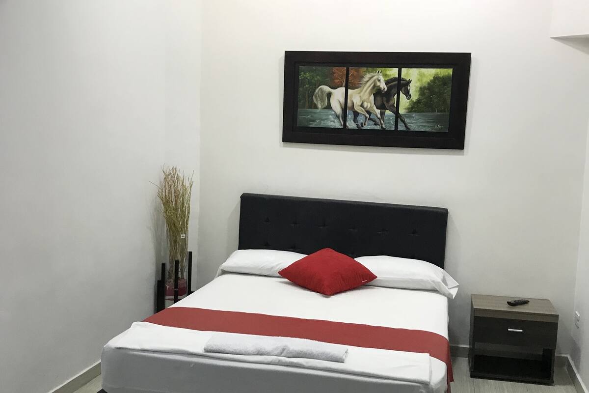 Quadruple Room | Iron/ironing board, free WiFi