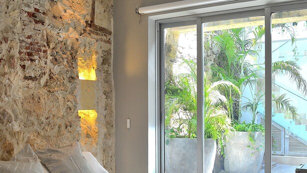 Deluxe Double or Twin Room, 1 Bedroom | In-room safe, desk, iron/ironing board (on request), WiFi (free) - Hotel Casa Alpha (Cartagena)
