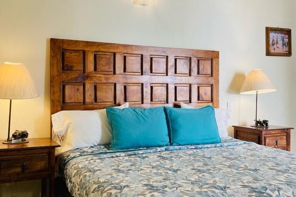 Chambre Deluxe, 1 trĂšs grand lit, vue ville, dans la tour