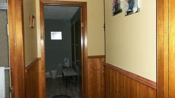 Comfort Cottage, 2 Bedrooms, Sea Facing | Bathroom | Shower, free toiletries, hair dryer, soap