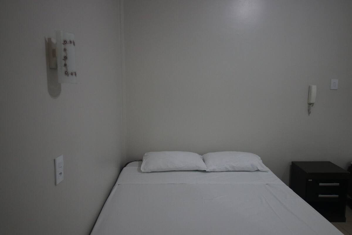 Minibar, free WiFi