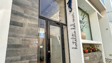 Façade de lâhĂ©bergement