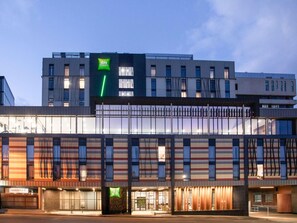 Exterior - ibis Styles Hobart (Hobart)