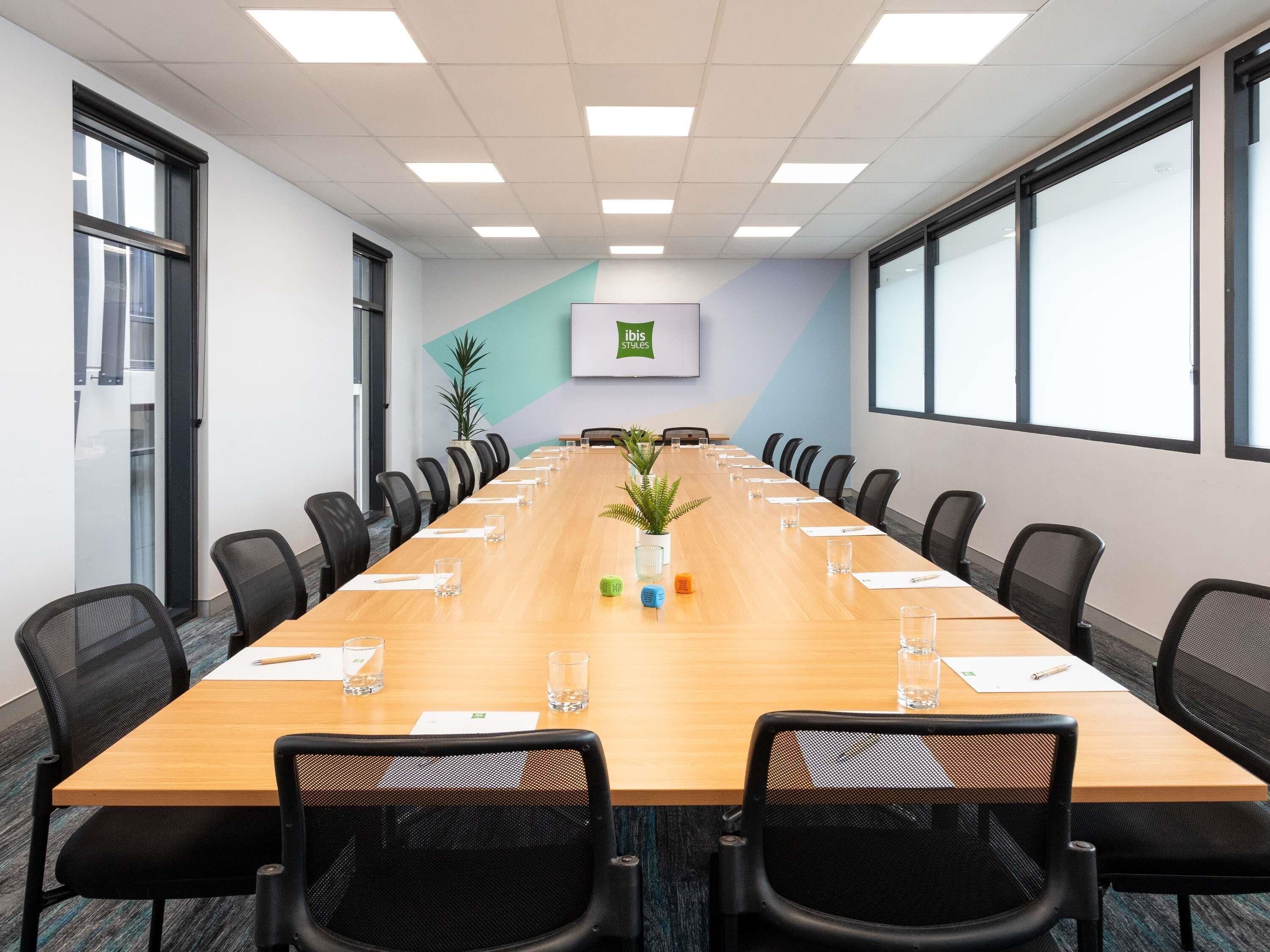 Meeting facility
