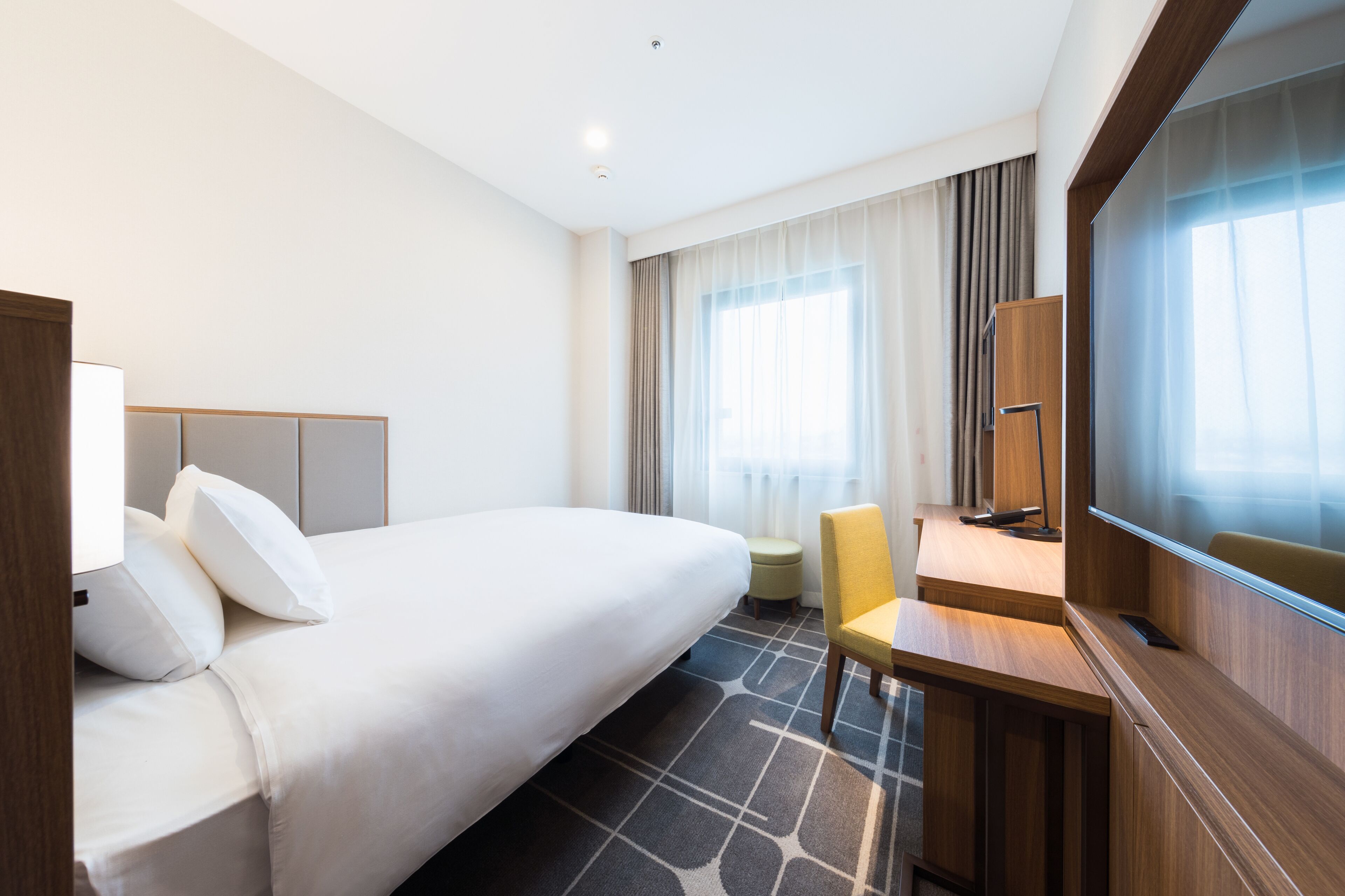 single room, non smoking | desk, blackout curtains, iron/ironing board, free wifi