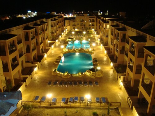 Royal Seacrest, 5 * Complejo de Lujo Apt. Planta Baja Primer Lugar UKTV-Wi-Fi