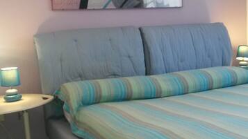 2 Schlafzimmer, BĂŒgeleisen/BĂŒgelbrett, Reisekinderbett, kostenloses WLAN