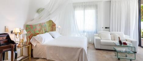 6 slaapkamers, reisbedje, internet