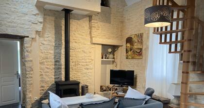 House in the peace in the campaign(countryside) close to Bayeux ans the landing beachesHouse with gardenHouse with garden