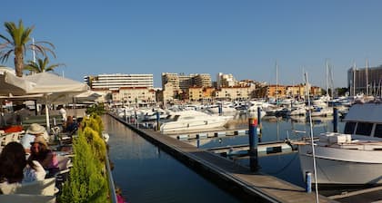 Apartment 200 mtrs. Marina Vilamoura with wifi in quiet area