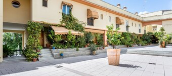 Duplex in historic center-Mosque with parking