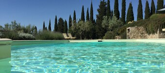 Charming farmhouse  with stunning views and pool between  Florence and Arezzo.