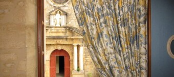 DOMME, bastide in the center of the golden triangle<br><br><br>