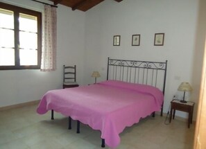 1 quarto, ferros/tábuas de passar roupa, Wi-Fi, roupa de cama
