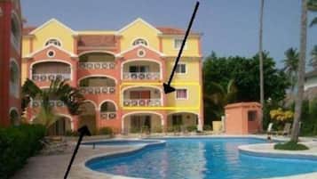 Alberca al aire libre