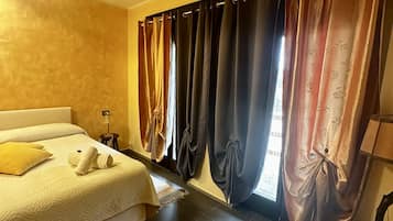 2 bedrooms, cots/infant beds, free WiFi, bed sheets