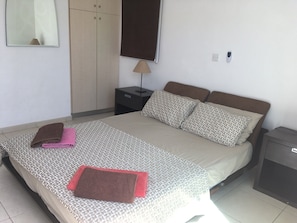 3 habitaciones y caja de seguridad en la habitación 
