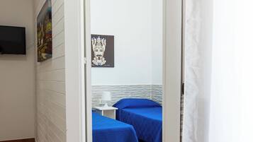 2 Schlafzimmer, BĂŒgeleisen/BĂŒgelbrett, WLAN, BettwĂ€sche