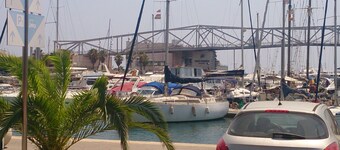 BARCELONA TORRE FORUM LUXURY APARTMENT WITH POOL NEAR THE BEACH