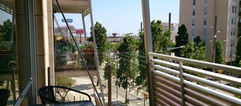 BARCELONA TORRE FORUM LUXURY APARTMENT WITH POOL NEAR THE BEACH