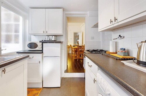 Brilliant Fulham Experience - Garden (Private) Apartment