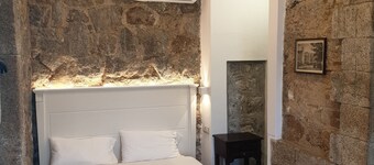 Studio in villa with sea view